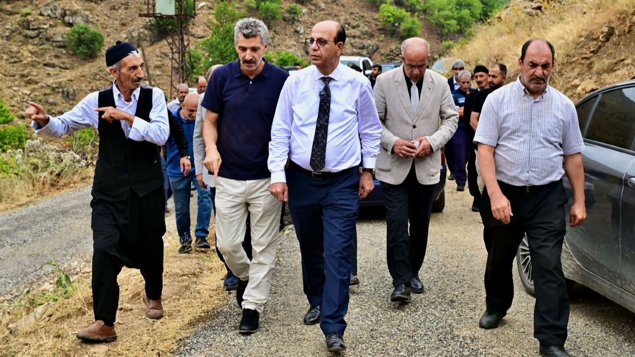 Başkan Geçit, “57 Km. Yol Yatırımıyla Kırsalın Çehresi Değişiyor”