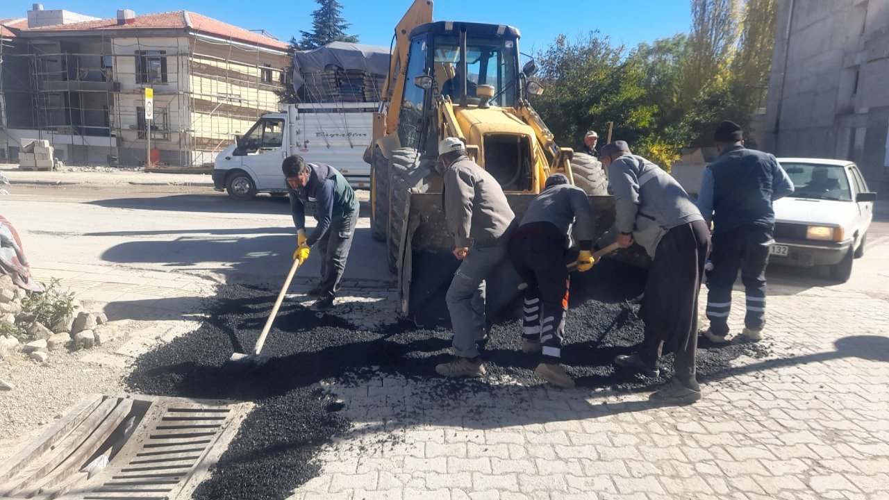 Doğanşehir Belediyesi 7/24 sahada