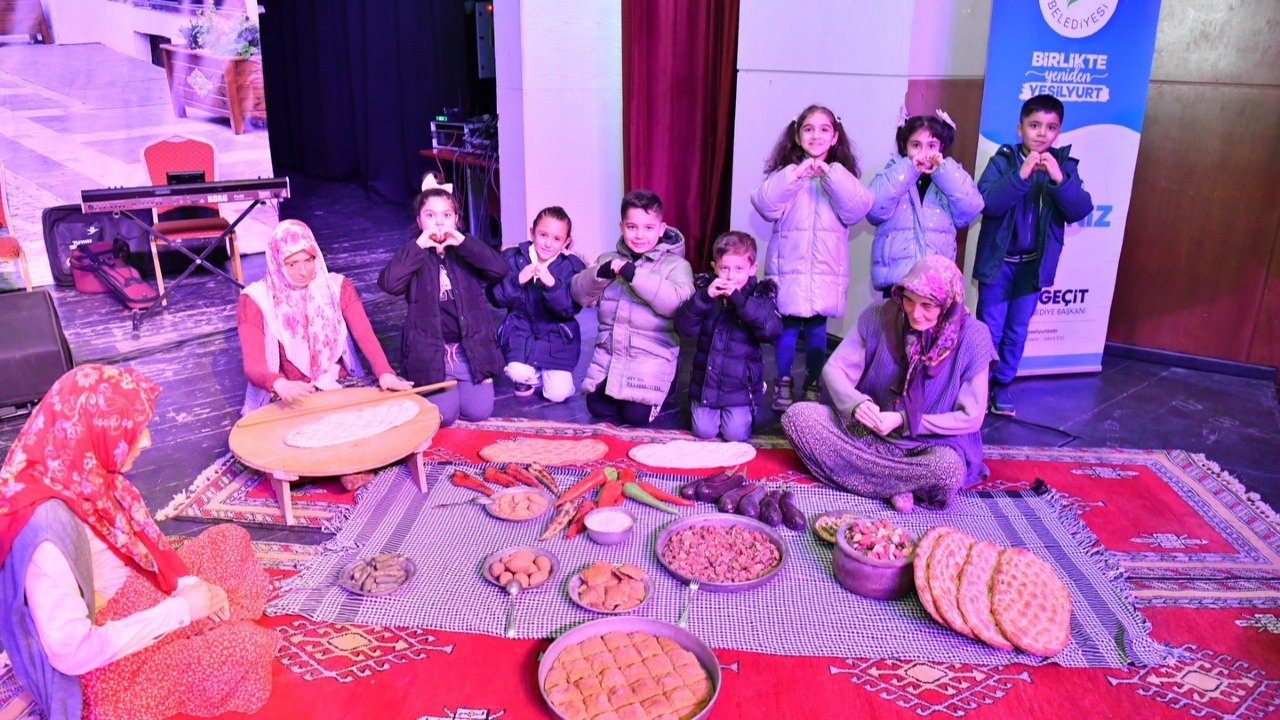 “Yeşilyurt Eyvan Geceleri” Keyifli ve Coşkulu Geçti