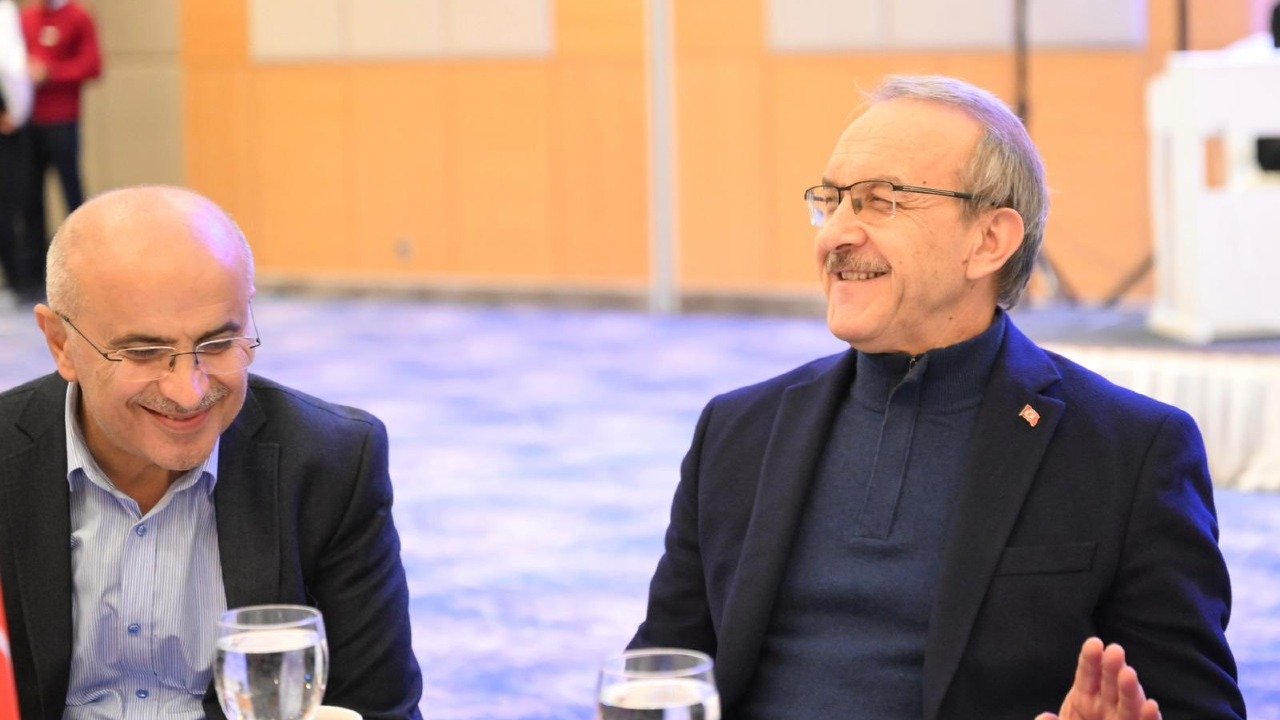 Vali Seddar Yavuz Mimarlar Odası Balosu’na Katıldı 