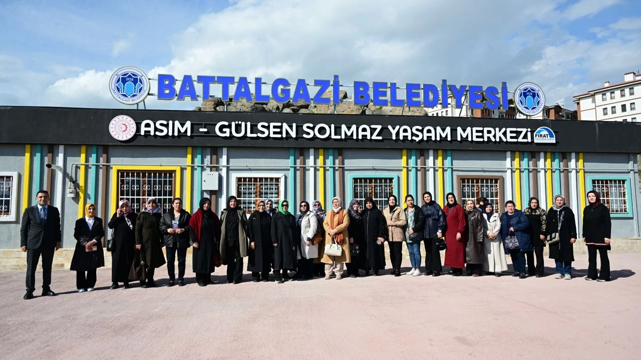 Battalgazi’de Projeler Kadın Kollarına Tanıtıldı