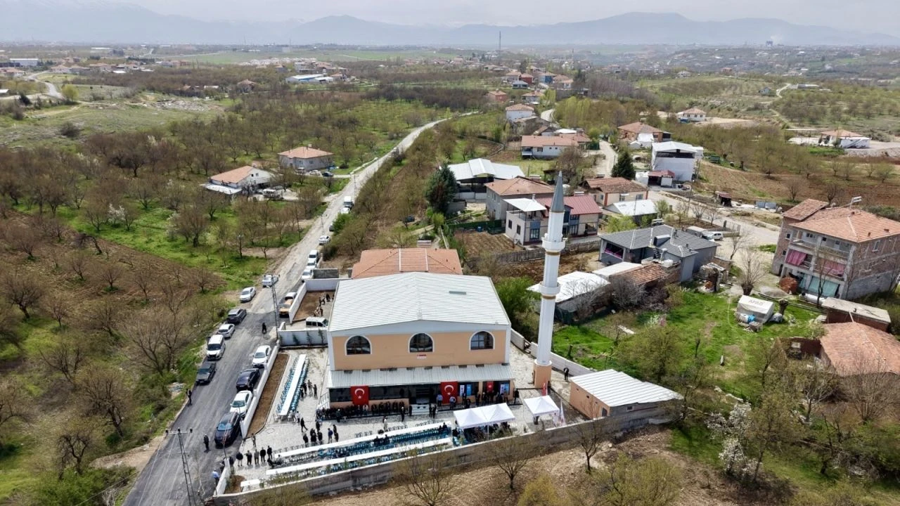 Tepeköy Kesrik Camii Dualarla İbadete Açıldı