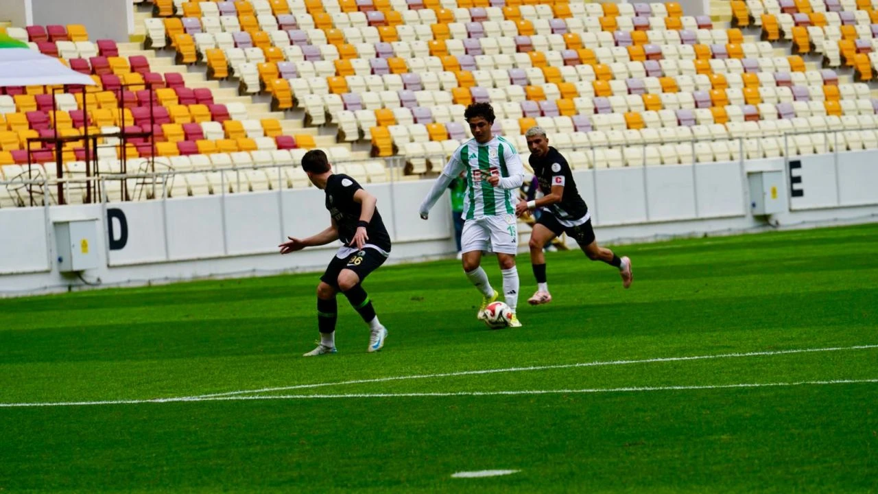 Yeşilyurtspor Play-Off Biletini Aldı